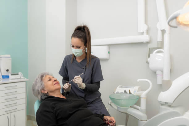 Best Emergency Dentist for Knocked-Out Tooth in West Park, FL